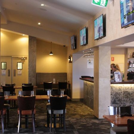 Newman Hotel Εξωτερικό φωτογραφία