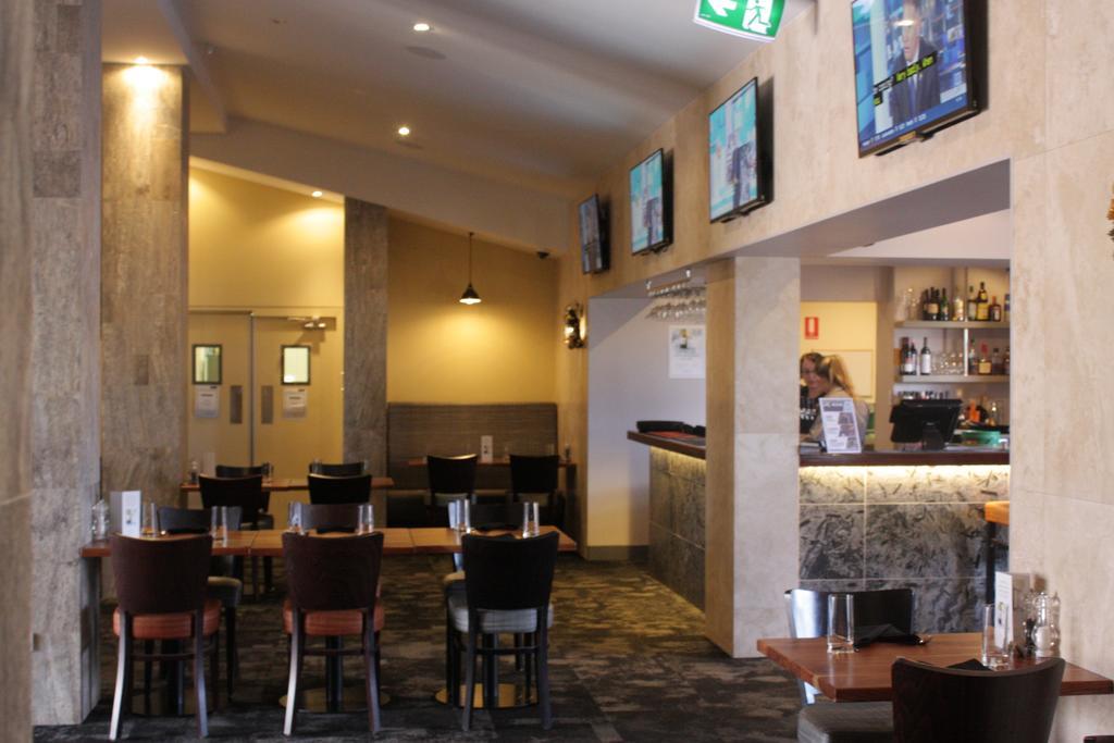 Newman Hotel Εξωτερικό φωτογραφία