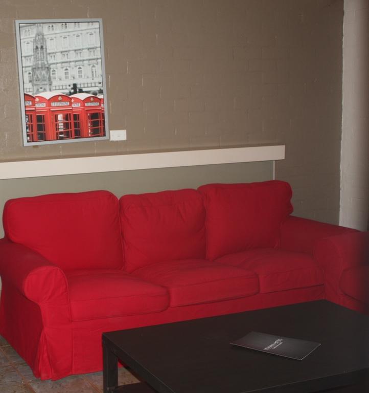 Newman Hotel Δωμάτιο φωτογραφία